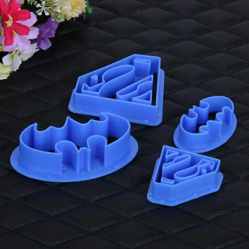 

4pcs Mini Cartoon Superhero Batman Cookie Cutters Mold Plastic Fondant Cookie Cake Mold Biscuit Decorating Tools