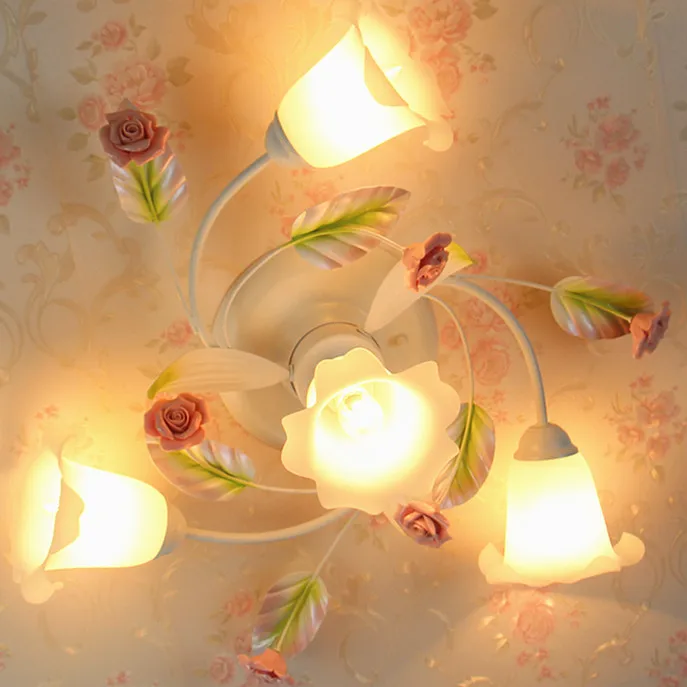 

European-style Garden Living Room Romantic Restaurants White Wrought Iron Pink Ceramic Flowers Glass Lampshade Ceiling Lamp C142