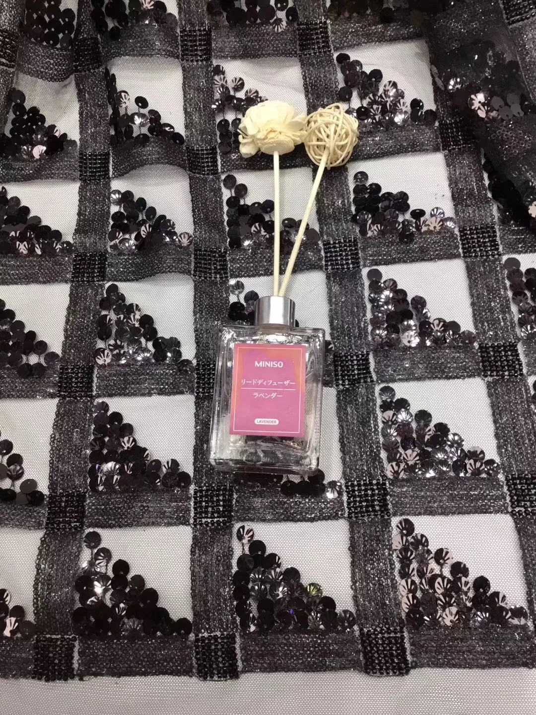 

Beautifical black french lace fabrics for dress New arrival net lace sequins embroidrey nigerian fabrics lace for women ML1N932
