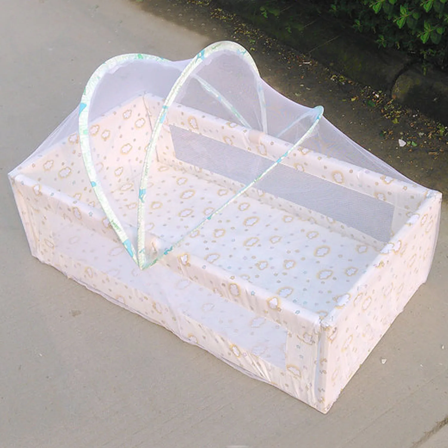 

Folding Arched Baby Bed Mosquito Net Portable Kid Infant Cradle Bed Crib Safety Mosquito Mesh Netting for Summer Random Color