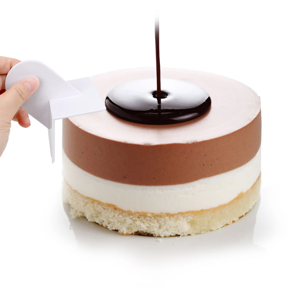 

Cake Spatula Fondant Cakes Edge Side Smooth Tool Baking Tools DIY Cake Smoother Polisher Cake Decorating Pastry Mold