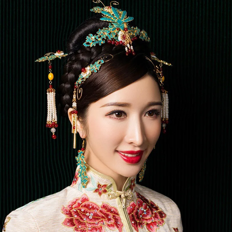 

AINILIDAN Chinese Style Traditional Bridal Headdress Hairclip Wedding Hair Accessories Blue Enamel Phoenix Crown Bride Hairpins