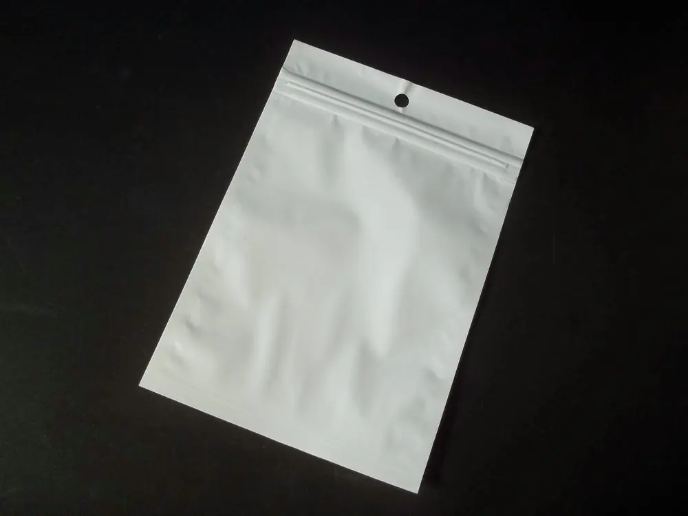 

1500pcs 10.5*15cm White Clear Self Seal Zipper Plastic Retail packaging Bag Ziplock Zip Lock Storage Bag Hang Hole Package bags