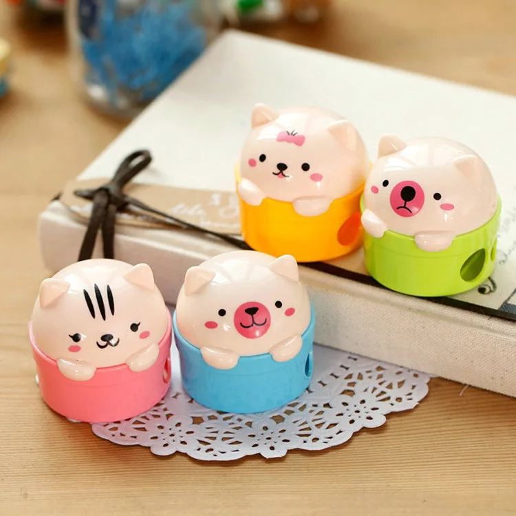 

1PCS Lovely New Cartoon Cat Plastic Pencil Sharpener For Kids Student Novelty Item School Material Stationery Gift Prize