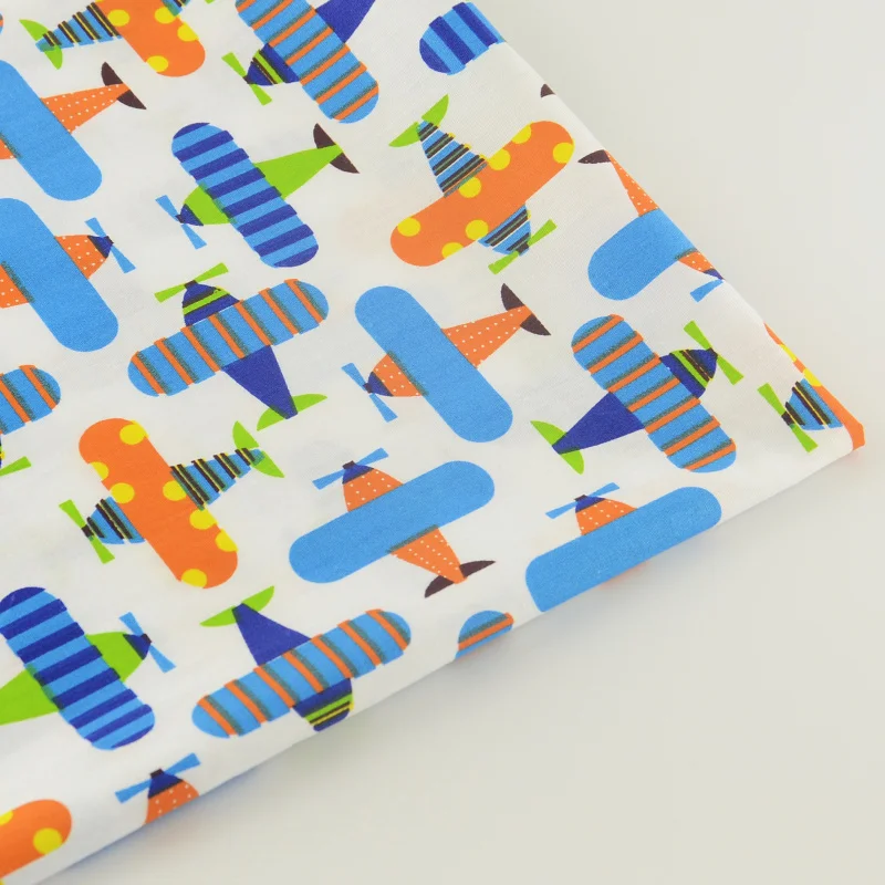 Cartoon Airplane Designs 100% Cotton Fabric White Twill Bedding Scrapbooking Decoration Textile Quilting Patchwork Tissue|tissue case|textile