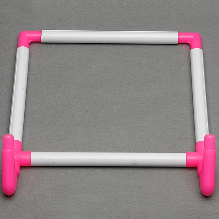 Tanie Ramka do haftu uchwyty do przechowywania praktyczny uniwersalny klip plastikowy krzyż tamborek stojak wspornik do uchwytu Rack Diy Craft Handheld