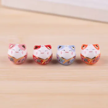 

6pcs Ceramic Creative Lucky Cat Birthday Gift Cute Decoration Office Decoration