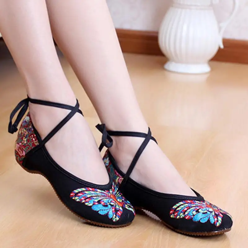 

New Fashion Women Shoes Butterfly Chinese Traditional Style Flats Flower Embroidered Casual Shoes Red Green Black #1112