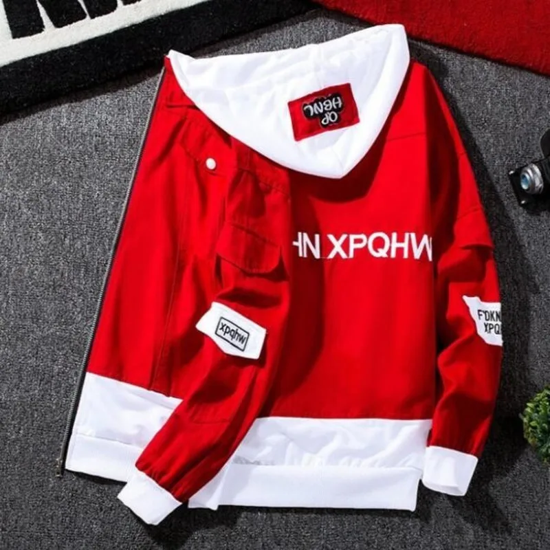 #7411 2019 الربيع الأحمر الأسود الدنيم سترة الرجال ممزق الجينز سترة سترة واقية مقنعين سستة الشارع الشهير الهيب هوب كاذبة اثنين قطعة