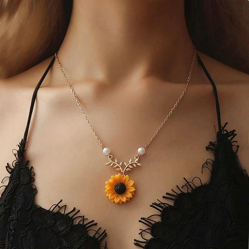 Gold Hengxingwf Creativo Gioielli Temperamento Accessori Pearl Sun Flower Necklace femminilità Fashion Girasole Ciondolo As Description 