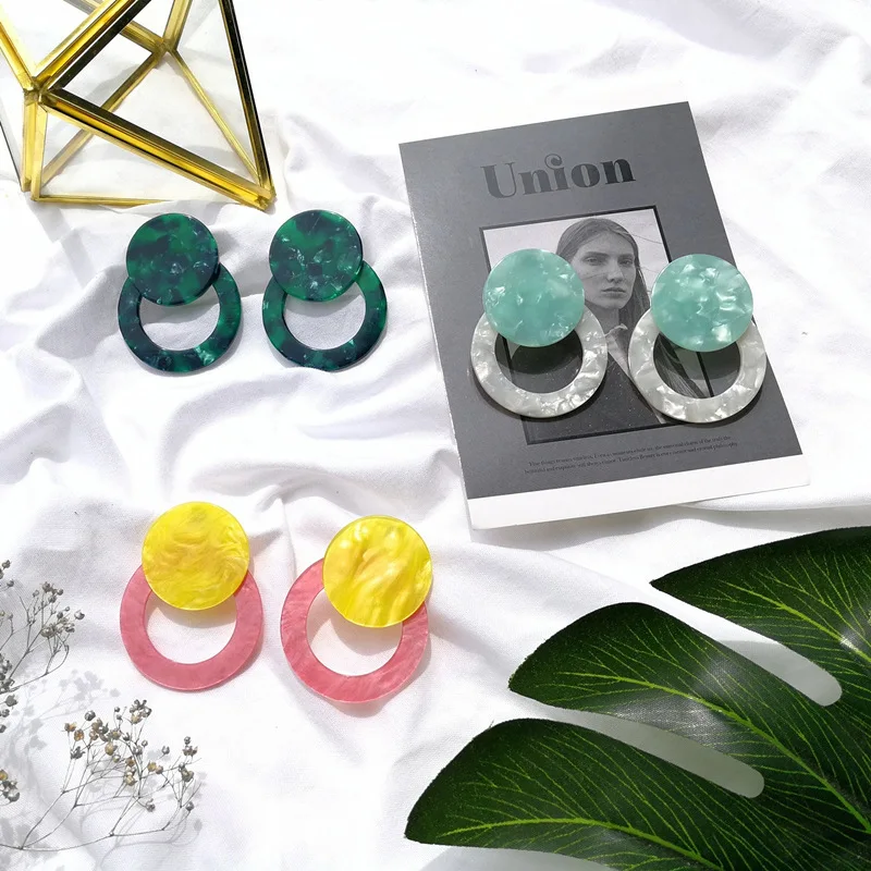 

Japanese and Korean version Acrylic hit stitching geometry circle green yellow Acetic Acid Hoop Earrings Women Party Jewelry