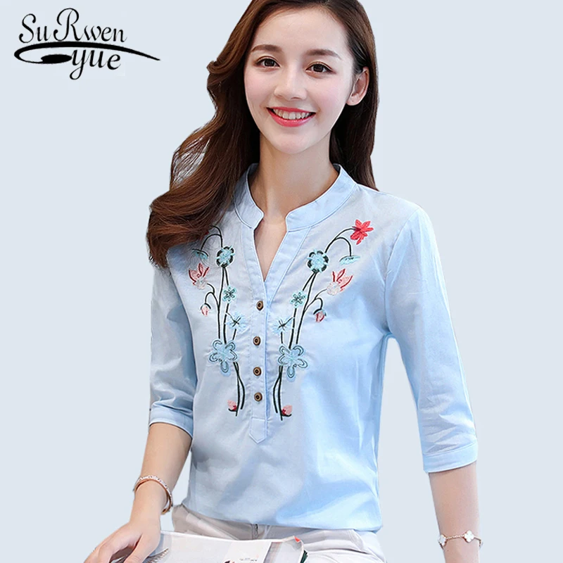 

2018 new summer elegant fashion embroidered office lady shirt V-neck half sleeves casual loose women blouse top blusas 812F 30