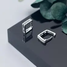 925 пробы серебряные модные ювелирные изделия CZ квадратные Huggie серьги-кольца ювелирные изделия A1843