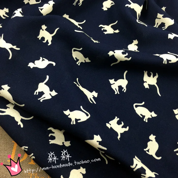 

2019 Patchwork Tissus Japanese Navy Fabric Soft Cream-colored Cute Kitten Printed Spun Rayon Dress Fabrics Of Cloth Art By Hand