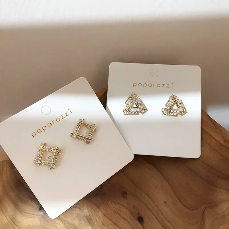 

2019 Korean Temperament Retro Elegant Simple Irregular Metal Geometric Square Triangle Full Crystal Earrings Party Ladies Wild