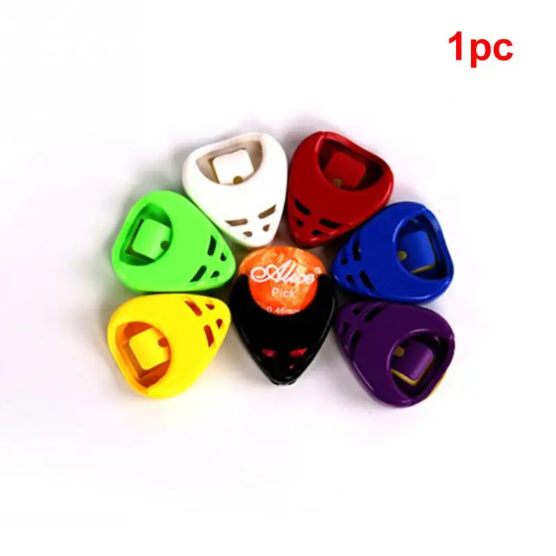 

hot small beautiful box guitar pick 7 color 3.6cm high quality plastic material Guitar Accessories guitar picks box boxes