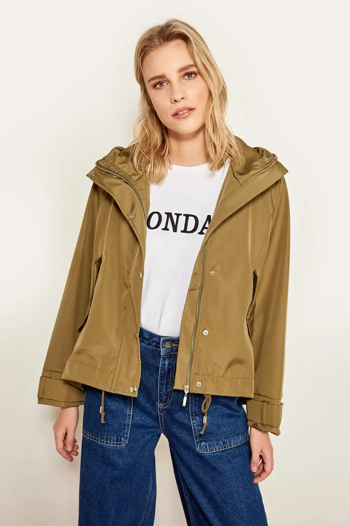 Trendyol хаки с капюшоном Monte TCLSS19ST0015|Куртки| |