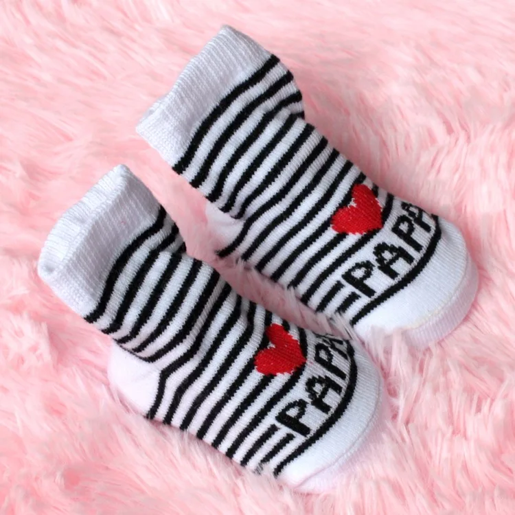 Милые короткие детские носки, хлопковые носки с надписью «I Love Mama/Papa» для маленьких мальчиков и девочек, брендовые белые носки принцессы в полоску для детей 0-6 месяцев