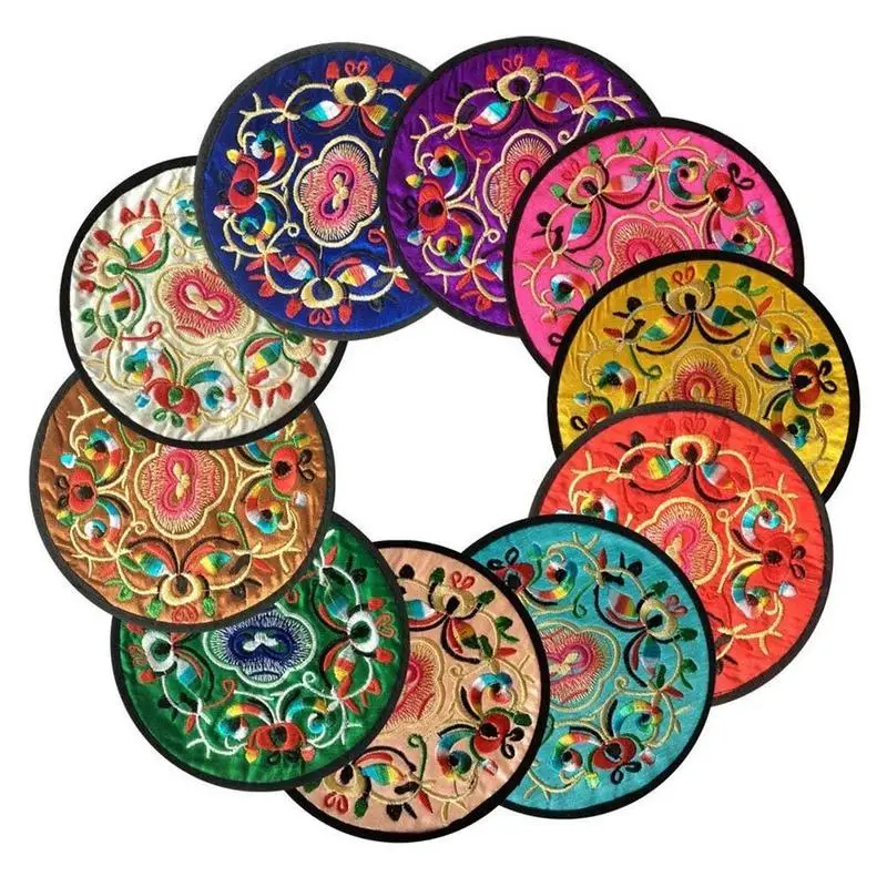 2pcs Retro Placemat Non woven Fabric Embroidery Floral Ethnic Placemat