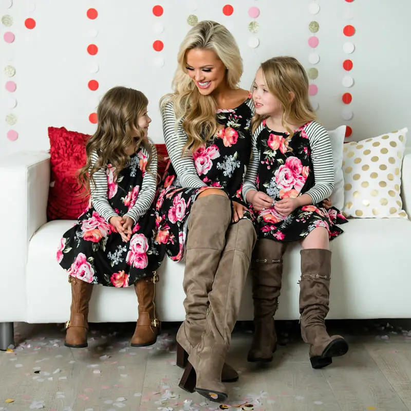 mom and two daughter outfits