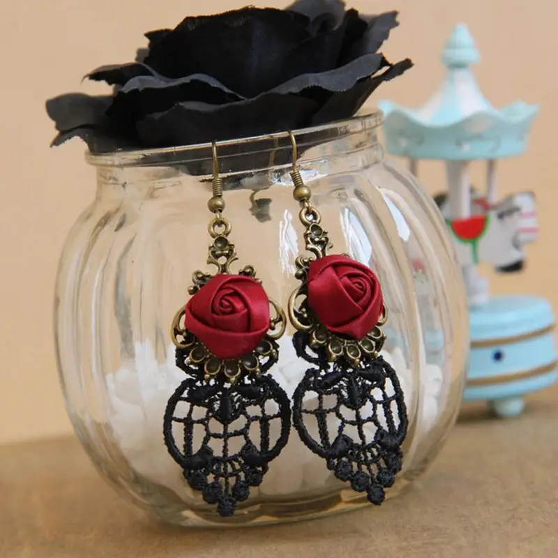 

MISS M 1pc Vintage Cutout Lace Red Rose Earrings Alloy Flower Earrings Gothic Vampire Halloween Black Lace Dangle Earrings