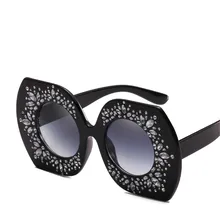 Негабаритных горный хрусталь нестандартная оправа солнцезащитные очки Для женщин модные очки Личность Круглый Объектив Для женщин с солнцезащитные очки UV400 аксессуары