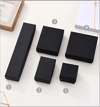 

Hot Sale Box Gift Boxes For Necklace Ring Braclets Display Box Cardboard Box Multiple Size 5*3.5*5cm Whole Sale