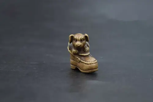 Китайская коллекция archaize латунная собака сидящая на обуви Статуэтка