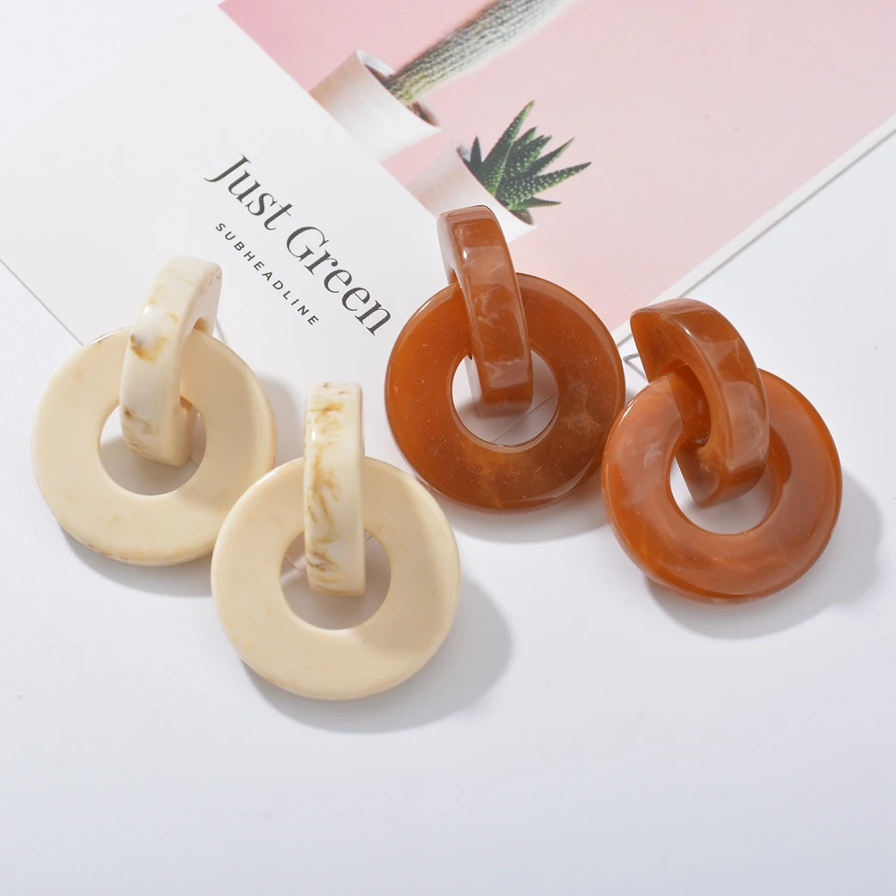 

MESTILO Vintage Brown White Resin Geometric Round Earrings For Women 2019 New Fashion Female Spring Summer Dangle Earing Jewelry