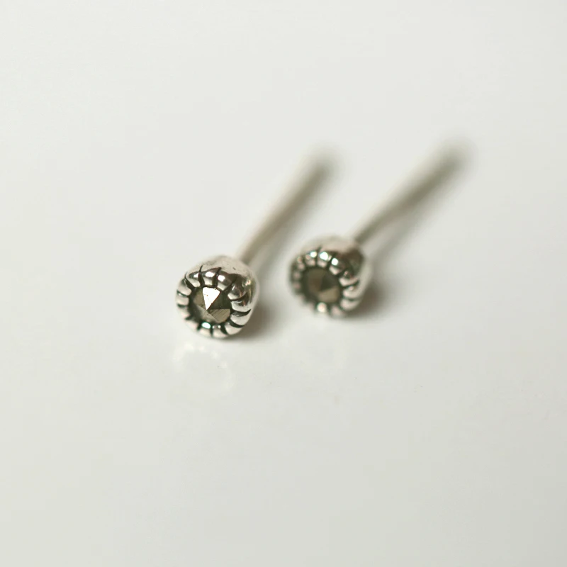 925 Твердое Стерлинговое Серебро модные ювелирные изделия Ретро крошечные 3,2 мм круглые марказитовые серьги-гвоздики A1333