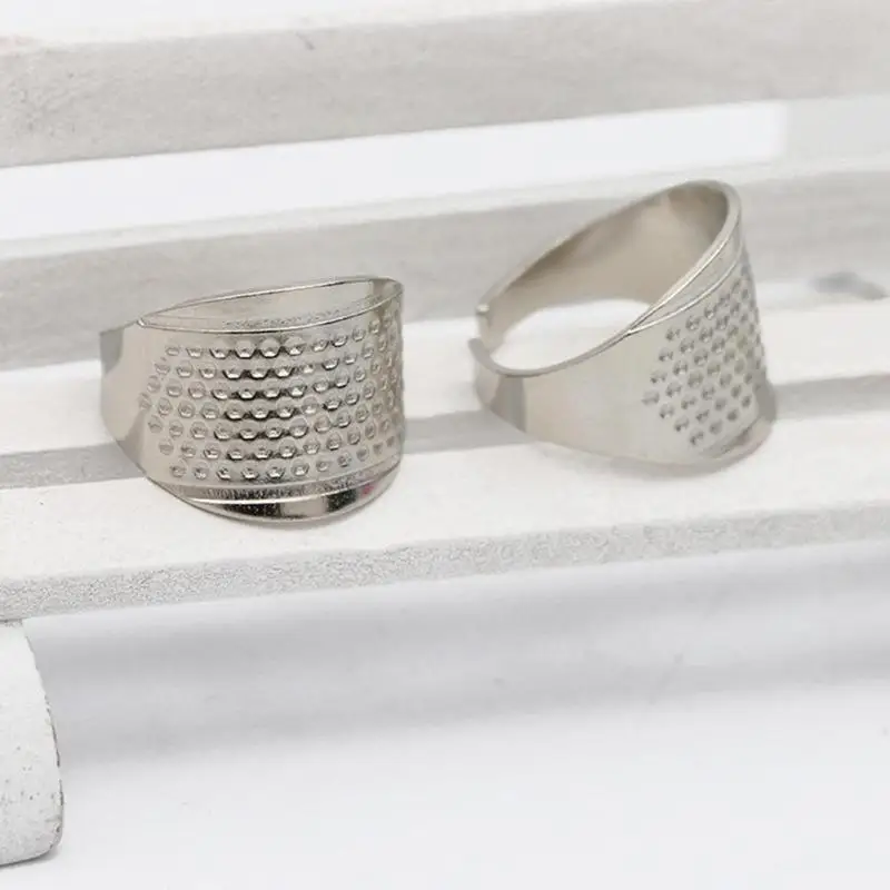 

1pcs Household Sewing DIY Tools Silver Ring Thimble Finger Protector Home Quilting Sewing Crafts Tools