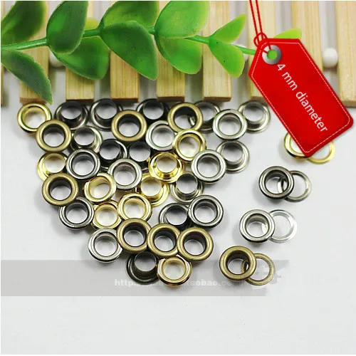 

4 mm diameter blow hole