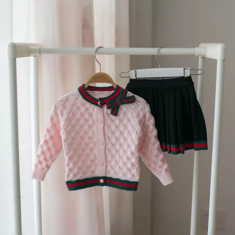 

2019NEWChildren's sweater suit + short skirt knitted suit girl baby suit girl autumn and spring children's cotton two-piece suit