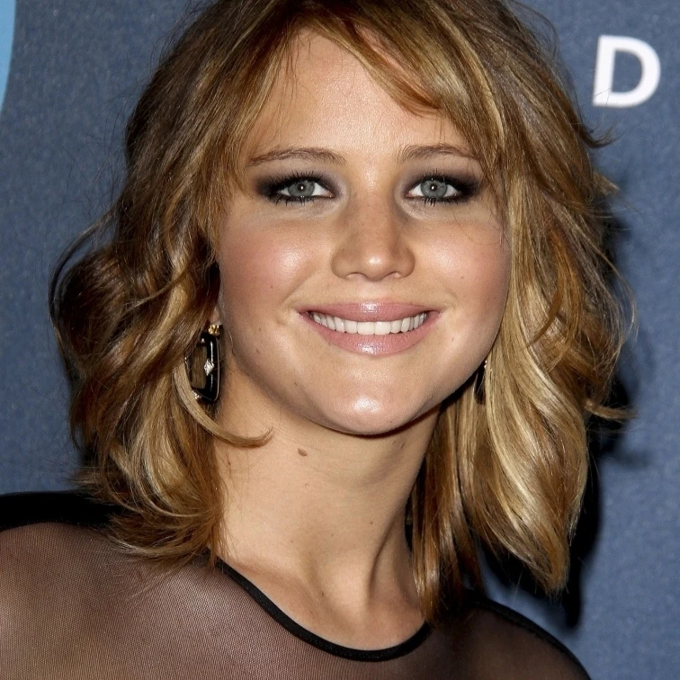Jennifer Lawrence At Arrivals For 24Th Annual Glaad Media Awards La Photo Print (16x20) | Дом и сад