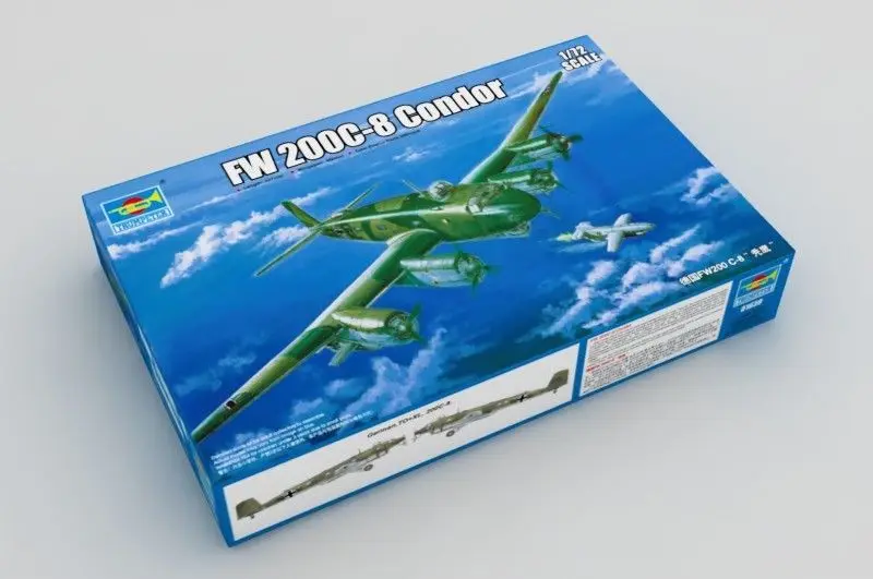 Модель немецкого военного самолета Trumpeter масштаб 01639 1/72 FW 200C 8 модель