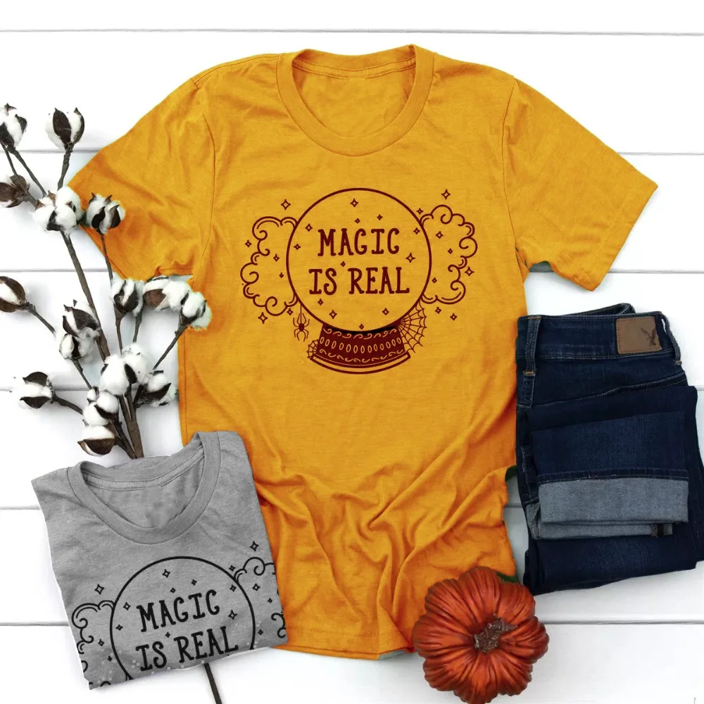 

MAGIC IS REAL T-shirt Magic crystal ball graphic vintage cute kawaii girl gift women fashion tee Halloween street style tee top
