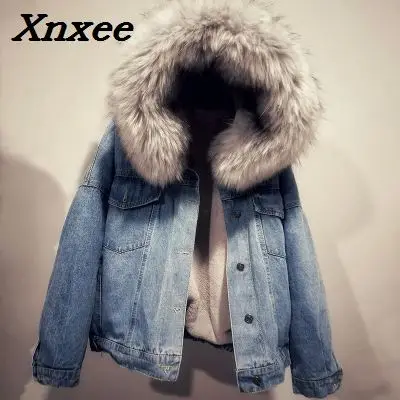 

Women winter thick jeans jacket faux fur collar hooded denim coat female lamb fur padded warm denim jacket causal outwear Xnxee