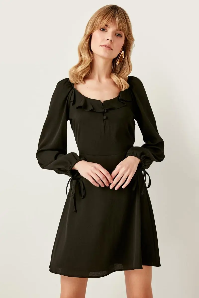 Черное платье рубашка Trendyol TWOSS19YD0045|Платья| |