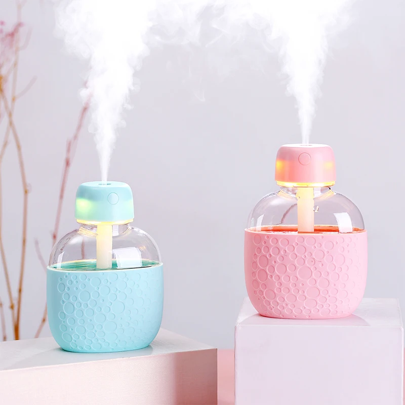 

Portable 200ml Fantasy LED Night Light Mini Portable Kettle Ultrasonic Air Mini USB Humidifier for Home Use Desktop