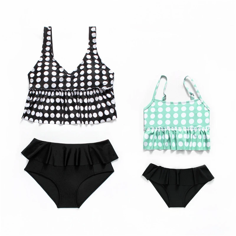 

Family Matching Swimwear Polka Dot Mother Daughter Swimsuits Bikini Ruffle Women Bathing Suit Children Swimwear Girls Beachwear