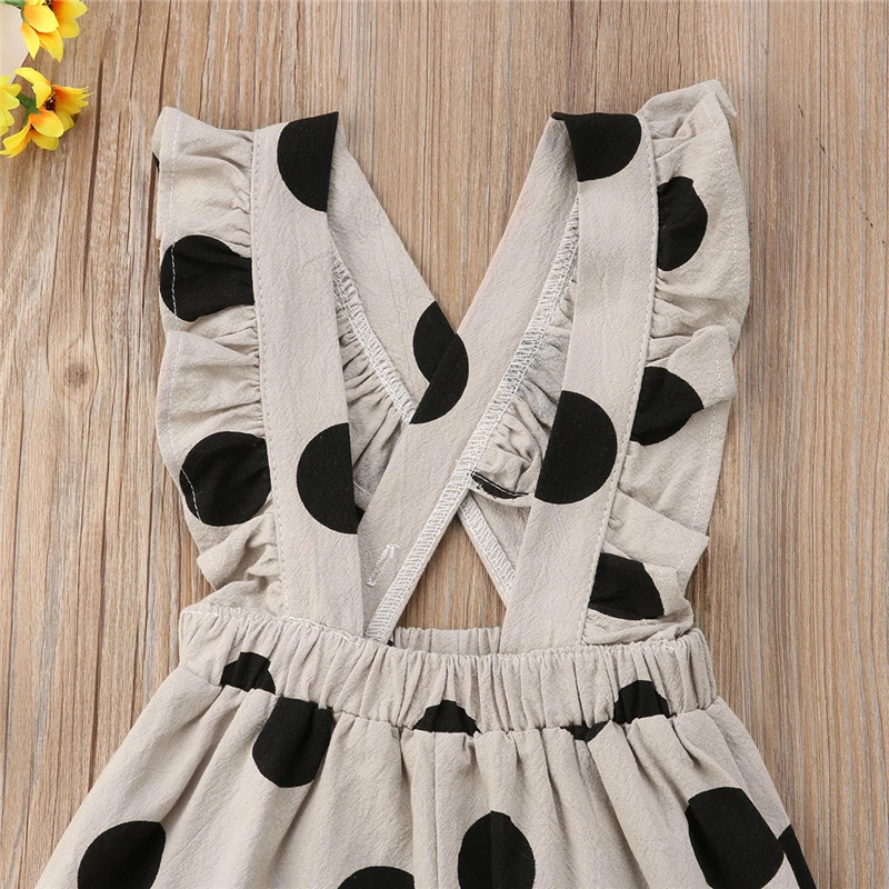 الكلبية 2019 جديد الاطفال وزرة الدنيم الطفل الفتيات قطعة واحدة الكشكشة السروال القصير بذلة الخريف الصيف منقطة مريلة السراويل السراويل الكلبية 2019 جديد الاطفال وزرة الدنيم الطفل الفتيات قطعة واحدة الكشكشة السروال القصير بذلة الخريف الصيف منقطة مريلة السراويل السراويل