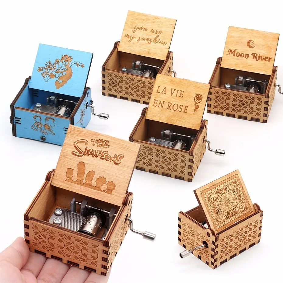 

Hand Cranked Music Box Merry Christmas Birthday Sailor Moon Star Wars RainBow Caixinha De Musica Wedding Decoration Wholesale