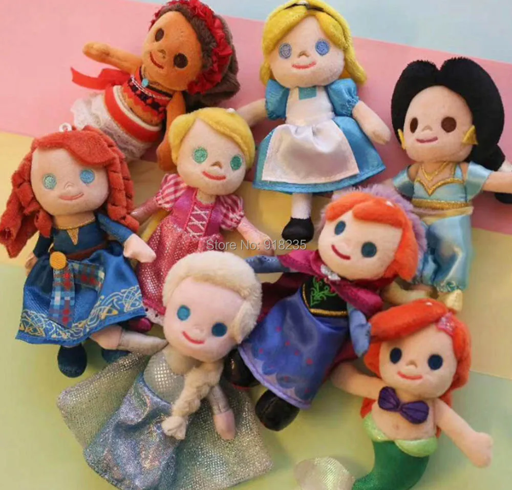 

8 Styles Ariel Elsa Anna Cinderella Elsa Jasmine Mana Merida Princess 14CM Plush Brooch Doll Toy Retail