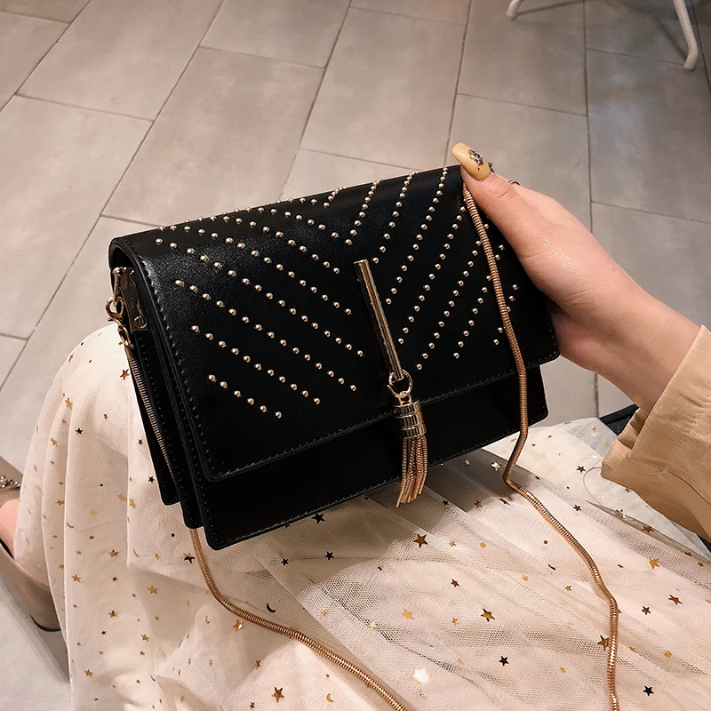 

Messenger Bags For Women 2019 Luxury Handbags Women Bags Designer Rivet Evening Clutches Crossbody Bags For Girls SAC30