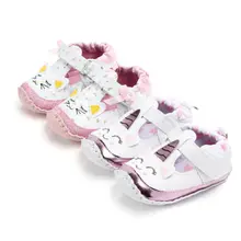 Новая одежда для малышей мальчиков и для девочек на мягкой подошве обувь для самых маленьких кроссовки, которые делают первые шаги для новорожденных и детей до 18 месяцев