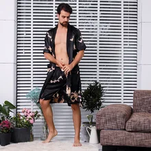 Пеньюар мужской человек Шелковый один бумажный халат тонкие короткий рукав пижама будет халат с короткими рукавами Шорты Пижама