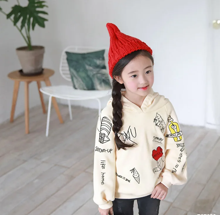 

Autumn winter girls new velvet sweatshirt, fashionable hooded pullover, girls personal graffiti hoodie