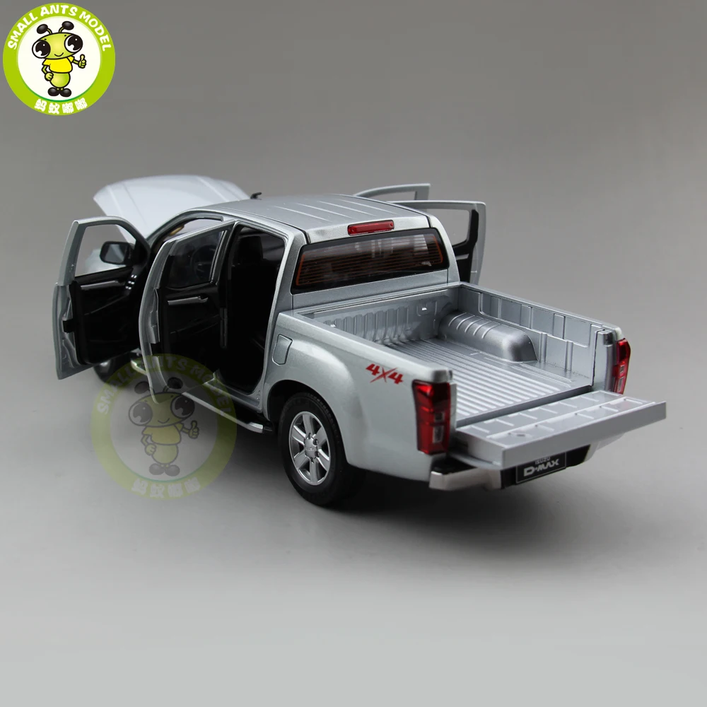 Коллекция 1/18 года модель ISUZU D MAX металлический автомобиль под давлением детская