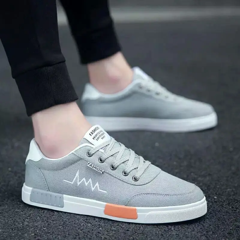 New 2019 Spring Summer Canvas Shoes Men Sneakers Low Top Black Shoes Men's Casual Shoes Male Brand Fashion Sneakers