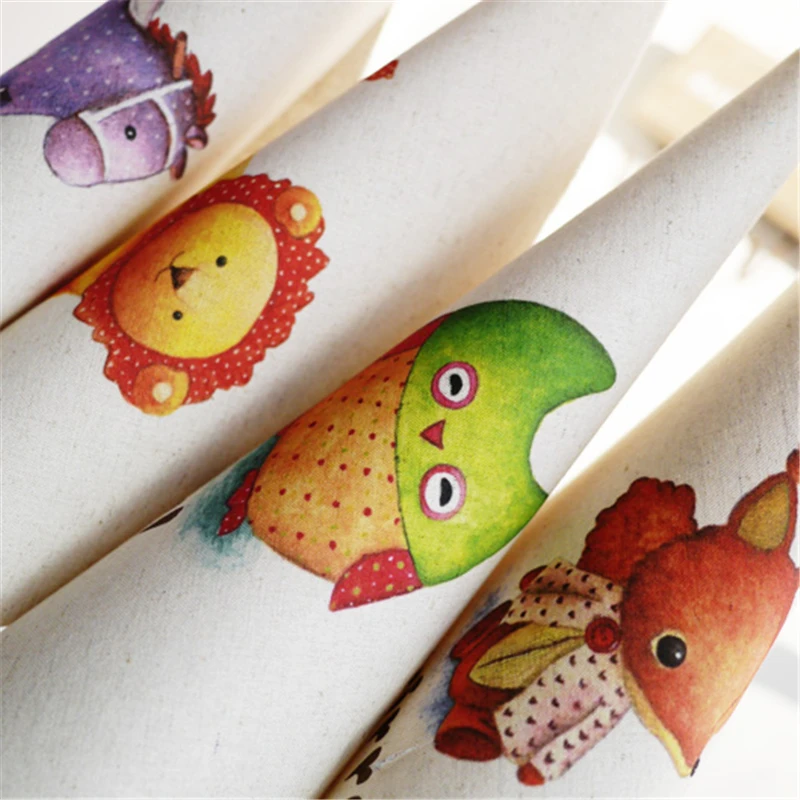 

New 30*30CM 4 Design Horse/Lion/Owl/Squirrel Hand Dyed Cotton Canvas Fabric Sewing DIY Patchwork Hand Embroidery Quilt Bags